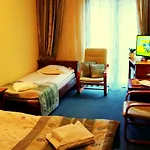 Spinaker Hotel 4*