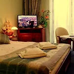 Hotel Spinaker 4*