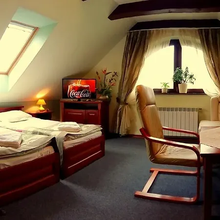 Hotell Spinaker 2*