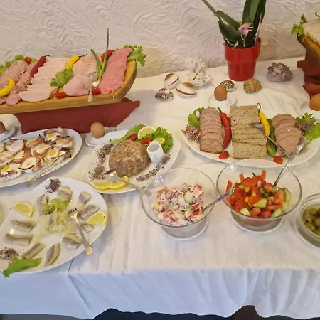 Spinaker ホテル 4*