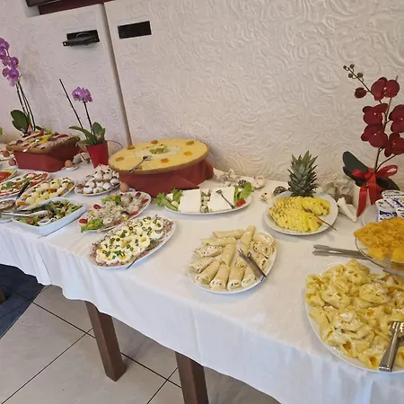 ホテル Spinaker 4*