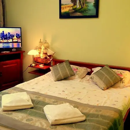 מלון Spinaker 4*