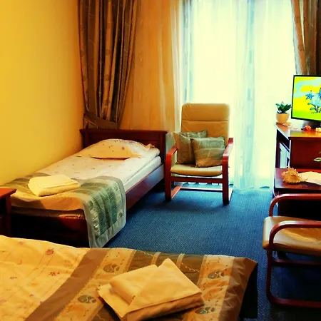 Spinaker Hotell 2*