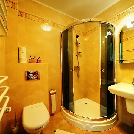 Spinaker 4* ウェバ