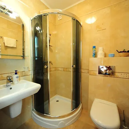 Spinaker ホテル ウェバ